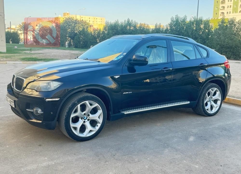 بی ئێم دەبڵیو X6